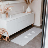 Läufer waschbar mit Herzen hellgrau 50 x 150 cm