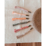 Makramee Schlüsselanhänger gedreht sahara