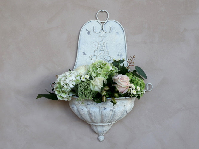 pflanztöpfe shabby chic Chic Antique Pflanztopf Wandbrunnen weiss