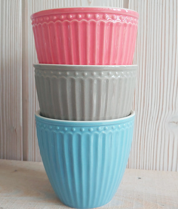 Überraschungs-Box GREENGATE Latte Cup ALICE Riffelmuster french style