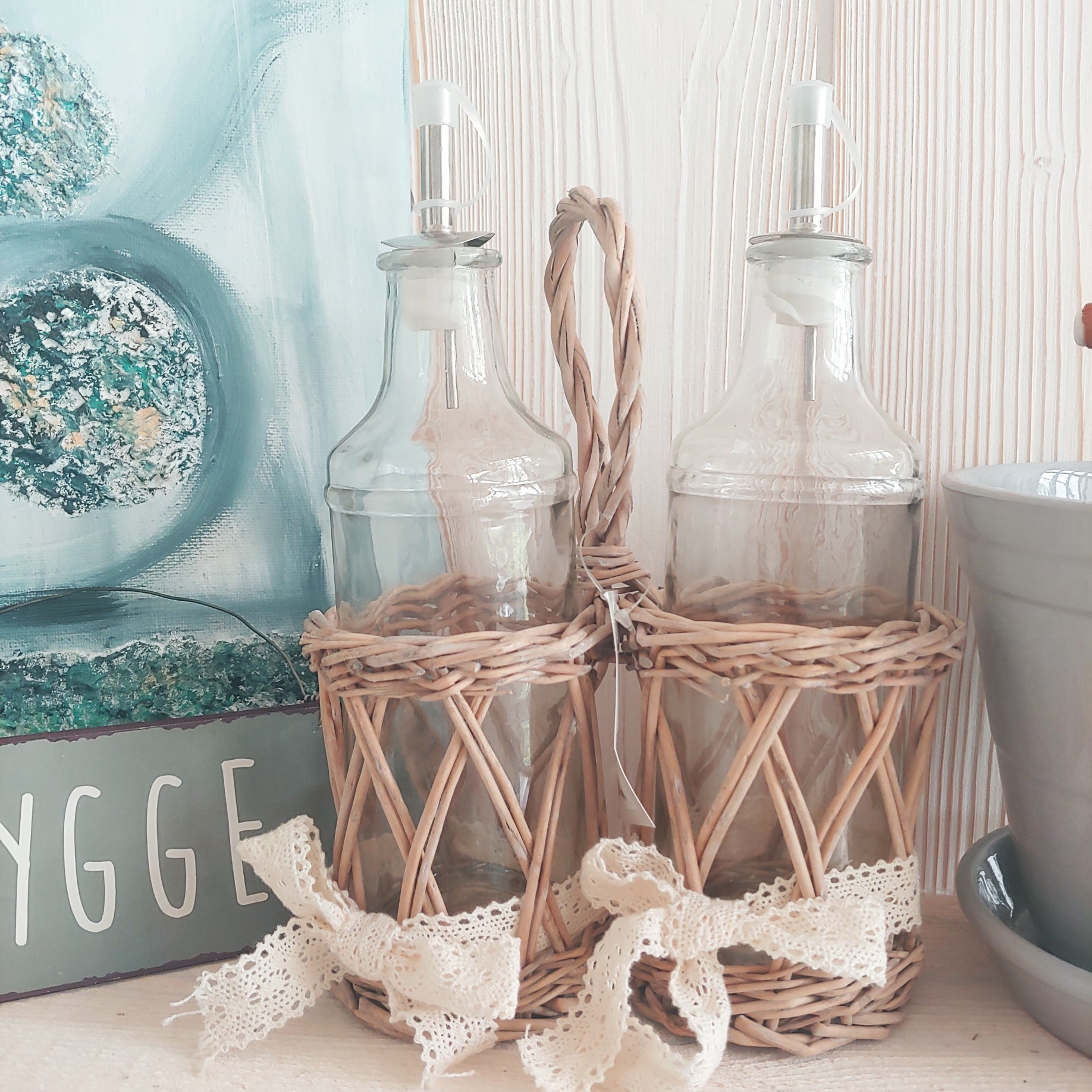 öl und essig aufbewahrung Chic Antique Essig + Öl Spender Set im Körbchen