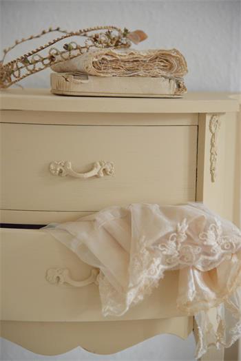 DIY : auffrischen im Vintage-Look / Kreidefarbe